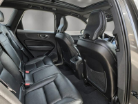 Volvo XC 60 D3 Momentum / Serwisowany w ASO Skępe - zdjęcie 8
