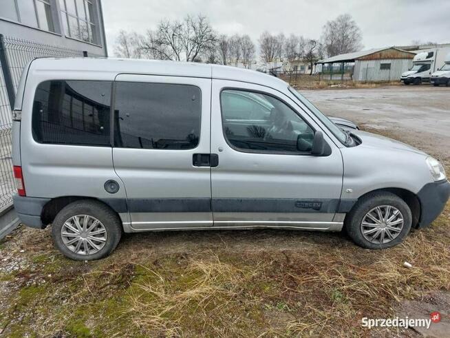 Citroen Berlingo 1.6 HDI 2008 r. klimatyzacja Opole - zdjęcie 4