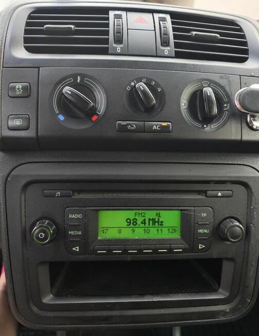 Skoda Fabia 2014 rok Babica - zdjęcie 5