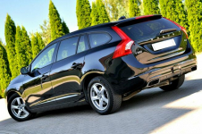 Volvo V60 2,0 D4 181KM_Lift_Led_Navi_Klima_Parktronik Płock - zdjęcie 4