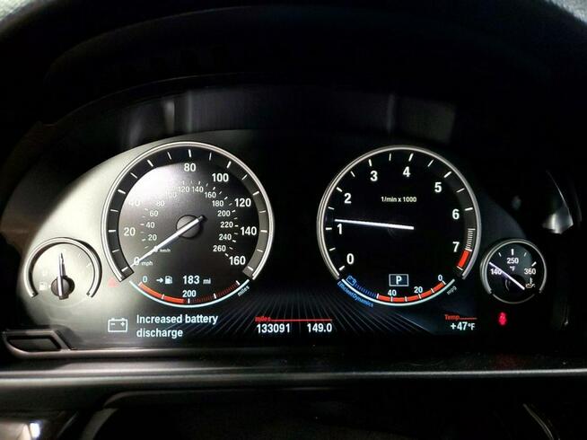 BMW 550 / M-Pakiet / xDrive / 4.4 450KM / Tarnów - zdjęcie 9