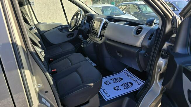 Renault Trafic 9 miejsc, 2 komplety kół Zieleniewo - zdjęcie 10