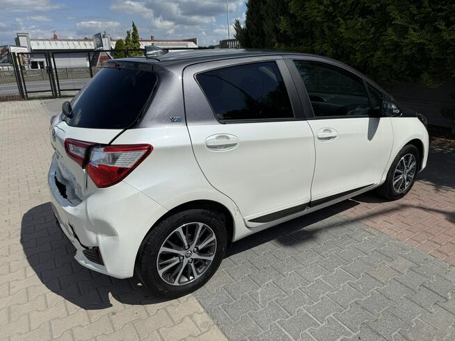 Toyota Yaris Y 20 Zielona Łąka - zdjęcie 6