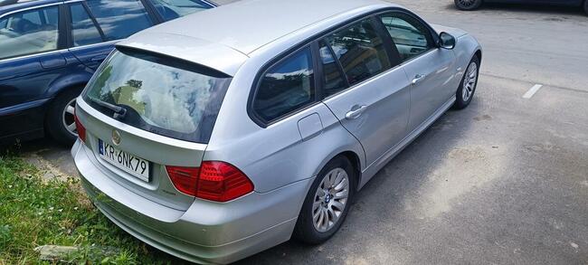 BMW E91 318D TOURING 2009 Kraków - zdjęcie 2