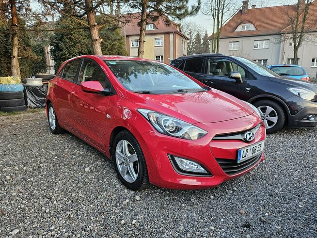 Hyundai i30 Klimatyzacja / 6 biegów / Komputer Ruda Śląska - zdjęcie 2