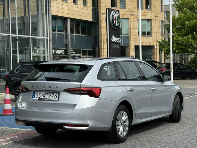 Škoda Octavia 1,5 115 KM Essence Tychy - zdjęcie 7