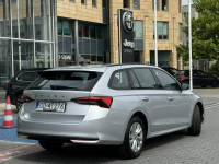 Škoda Octavia 1,5 115 KM Essence Tychy - zdjęcie 7
