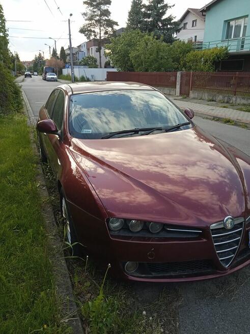 Sprzedam alfę 159 w wersji angielskiej, kolor wiśniowy. Tarnów - zdjęcie 1