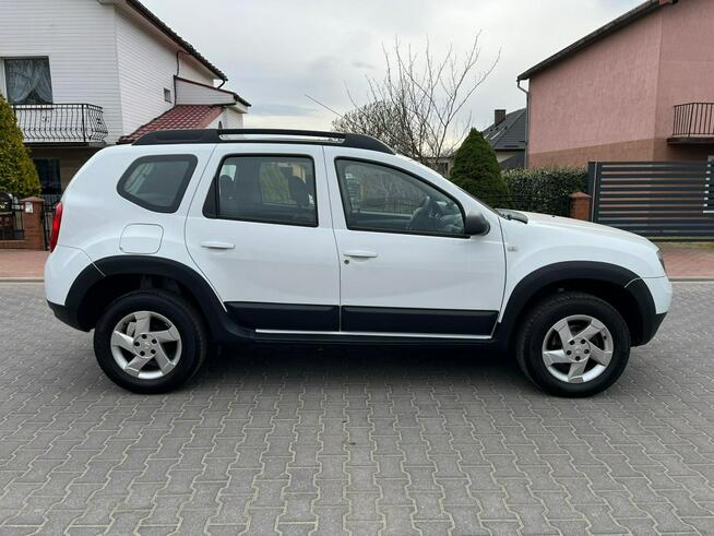 Dacia Duster 1,6 Benzyna Białogard - zdjęcie 11