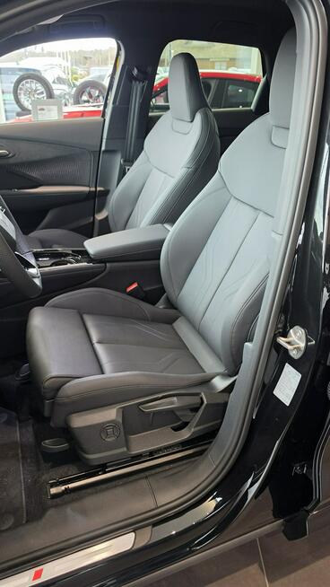 Audi Q3 e-hybrid 272 KM S tronic Radom - zdjęcie 8