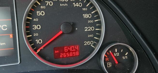 Audi a4 b7 sline 2.0 TDI 170KM AVANT Kraków - zdjęcie 8