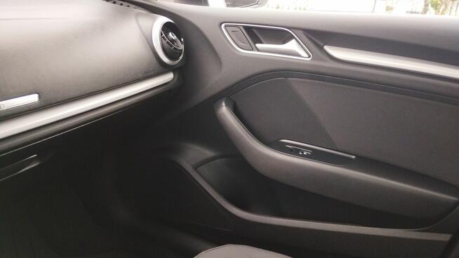 OKAZJA - Audi A3 S-line 2017 Przebieg 45 tys. km Nowy Sącz - zdjęcie 8