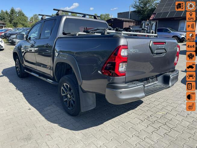 Toyota Hilux Invincible 4x4 Automat Skóra Podgrzewanie JBL Gliwice - zdjęcie 1