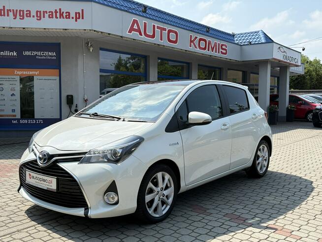 Toyota Yaris 1.5 Hybrid, Biała Perła,Kamera, Panorama, Gwarancja Tarnowskie Góry - zdjęcie 2