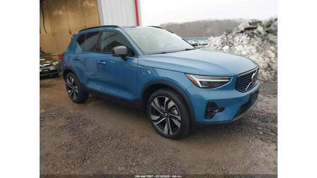Volvo XC 40 4x4 / najbogatsza wersja ULTIMATE / niski przebieg Tarnów - zdjęcie 1