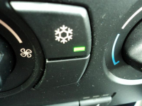 sprzedam ładneBMW 318i 2.0 b+gaz 130 KM Lublin - zdjęcie 11
