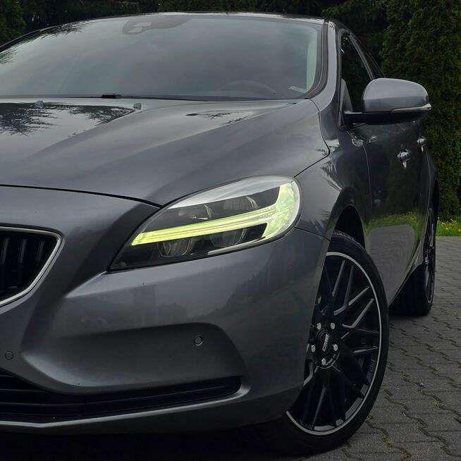 Volvo V40 II 2.0 D2 Drive-E Summum Ostrów Mazowiecka - zdjęcie 4