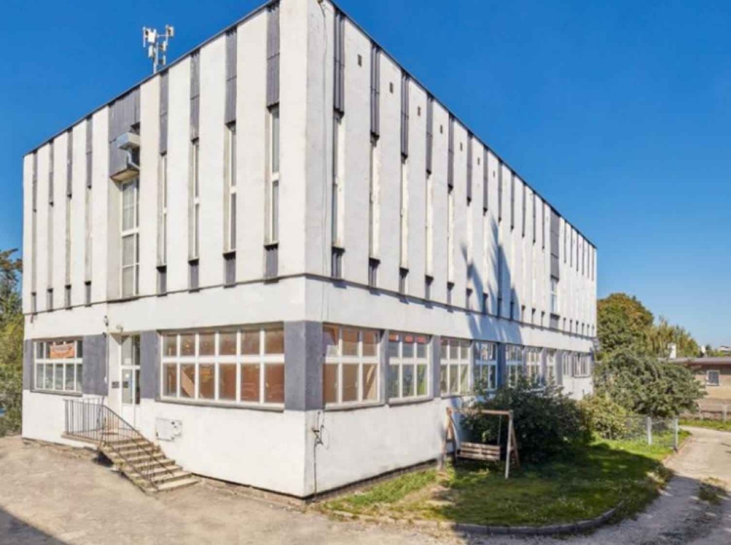 Nieruchomość w Strzegomiu 1200 m Strzegom - zdjęcie 1