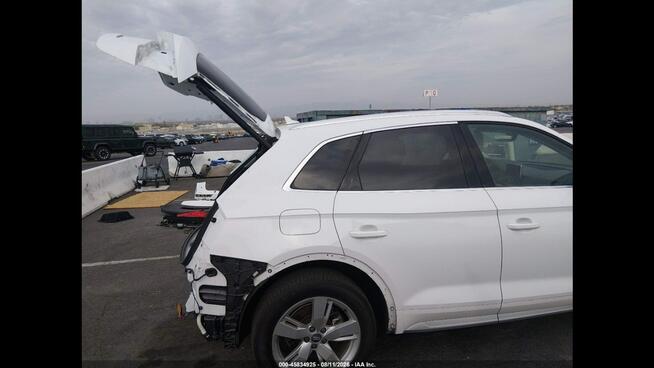 Audi Q5 Bogata wersja wyposażenia / Bardzo zadbany / niski przebieg Wrocław - zdjęcie 9