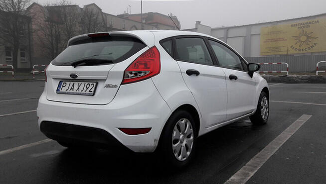 Ford Fiesta 1,4TDCI - 2012r. Jarocin - zdjęcie 4