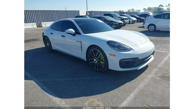 Porsche Panamera / PLUG-IN / 4x4 / bogate wyposażenie / Tarnów - zdjęcie 2