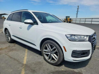 Audi Q7 / Quattro / najbogatsza wersja Prestige /