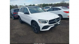 Mercedes GLC 300 / 4Matic / pakiet AMG / niski przebieg