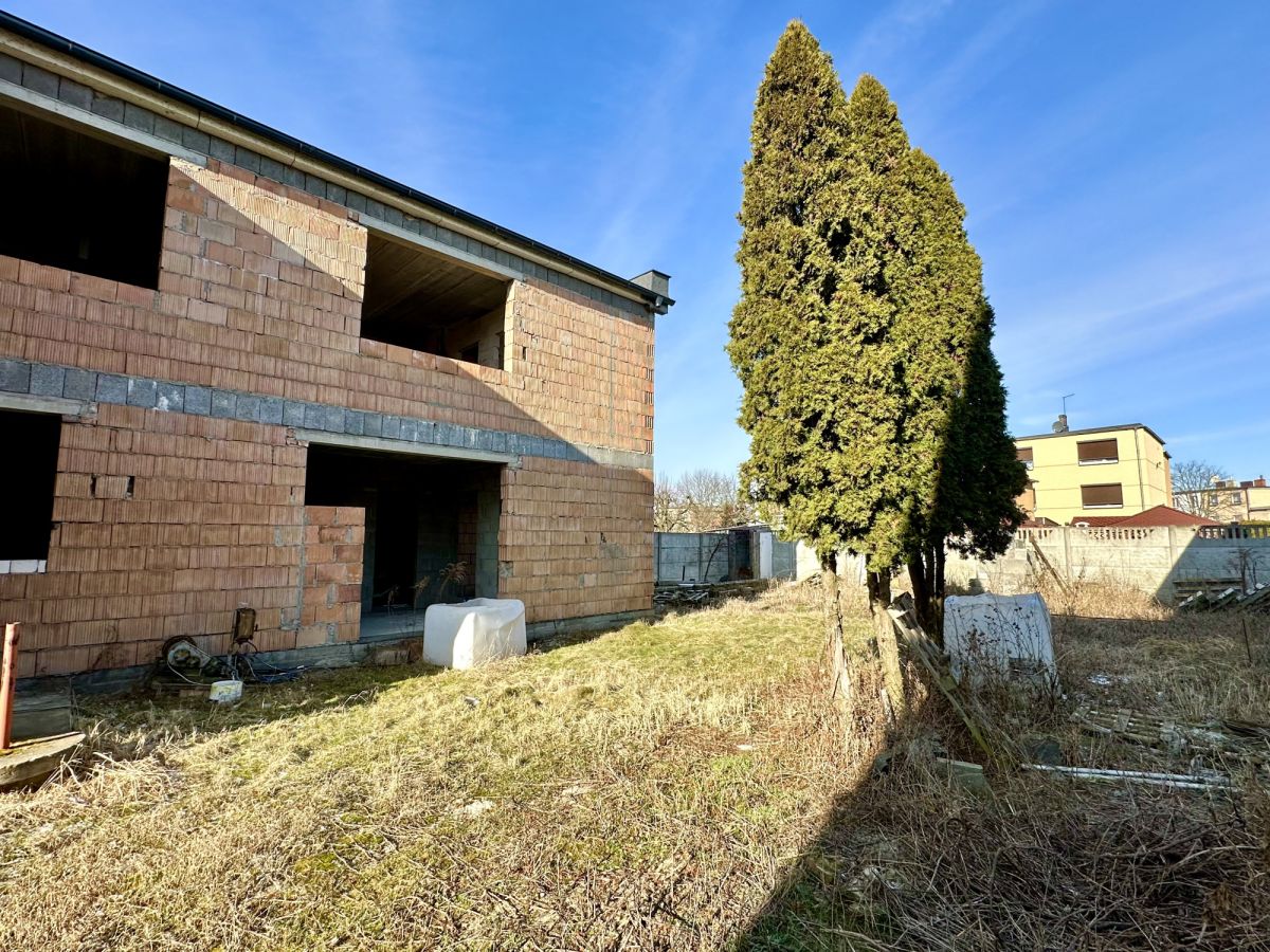 Budynek do wykończenia w doskonałej lokalizacji Opalenica - zdjęcie 1