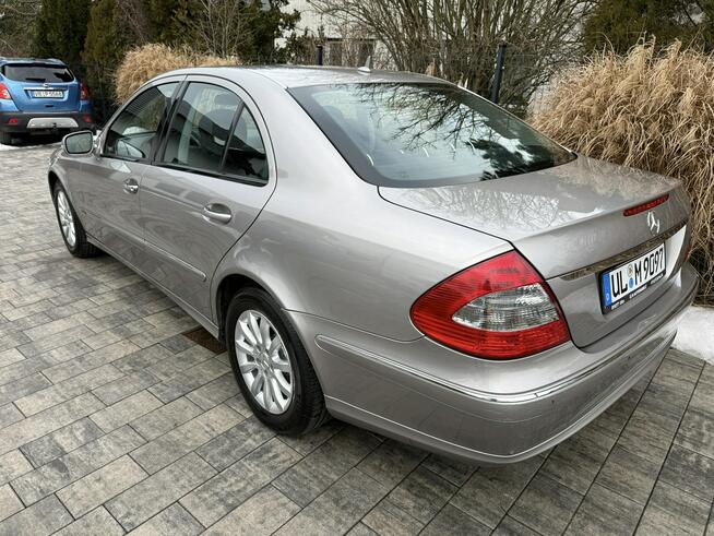 Mercedes E 200 Bardzo zadbana - 100% oryginalny przebieg Poznań - zdjęcie 2