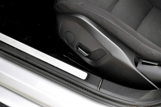 Volvo V60 2.0 D3 150KM Navi Led Climatronic Pdc Serwis Płock - zdjęcie 11