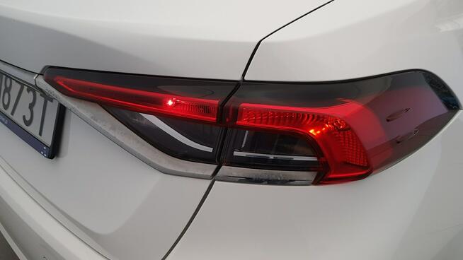 Toyota Corolla 1.5 Active ! Z Polskiego Salonu ! Faktura VAT ! Warszawa - zdjęcie 12