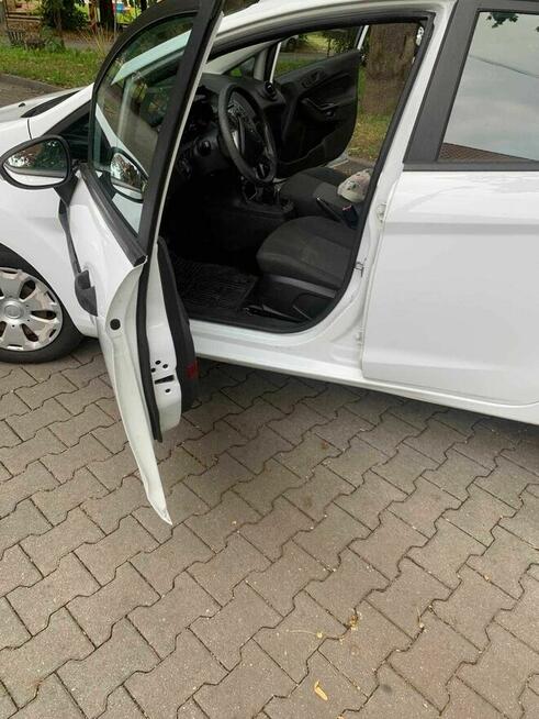 Ford Fiesta do negocjacji cena 16 tyś przebieg 170 tyś Kraków - zdjęcie 3