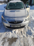 Opel Astra (2011 r.)