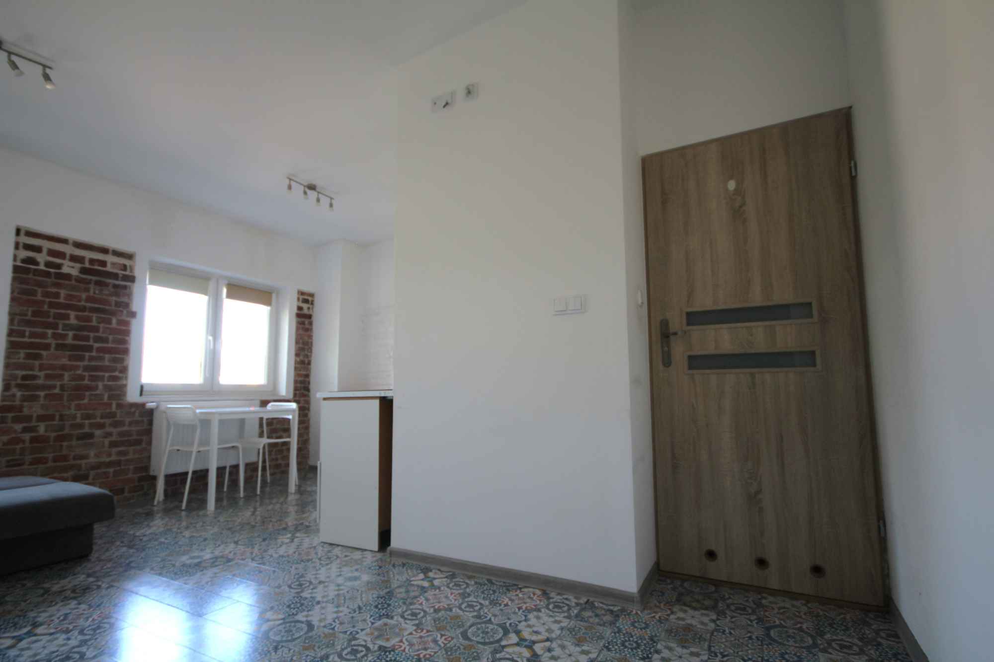 1pok, 27met, Okolice Tkackiej (Wrocław) Fabryczna - zdjęcie 3