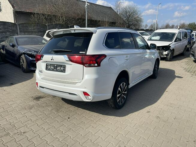 Mitsubishi Outlander AWD PHEV Automat Klimatronik Kamera Podgrzewanie Gliwice - zdjęcie 2