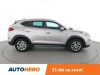 Hyundai Tucson klima auto grzane fotele navi bluetooth PDC Warszawa - zdjęcie 9