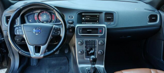 Volvo V60 D3 2.0 163KM 5-Cylindrów Xenon Led Skóra Full Opcja Płock - zdjęcie 6