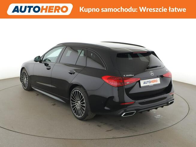 Mercedes C 220 FV23% 4x4 automat mHEV skóra/alcantara full LED kamery Warszawa - zdjęcie 4