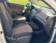 Hyundai i20 1.2 Benzyna 75 KM Cisiec - zdjęcie 12
