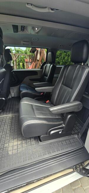Chrysler Town &amp; Country Sochaczew - zdjęcie 11