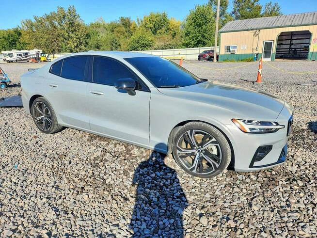 Volvo S60 Najwyższa wersja wyposażenia ULTIMATE / AWD / B5 Warszawa - zdjęcie 1