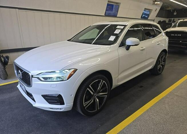 Volvo XC 60 R-Design / AWD / T5 / niski przebieg Chwaszczyno - zdjęcie 1