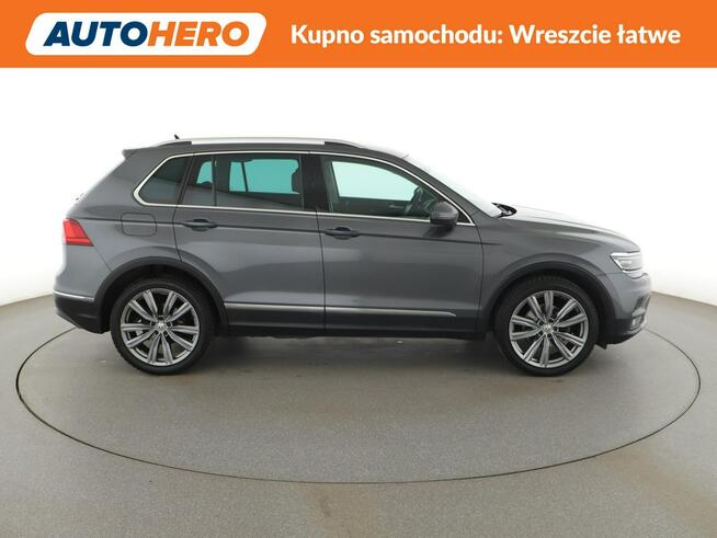 Volkswagen Tiguan Highline automat virtual navi climatronic hak PDC Warszawa - zdjęcie 9