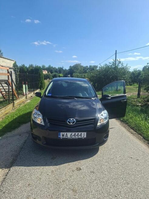 Toyota Auris 1.6 Benzyna 2011r Salon Polska Wola Prażmowska - zdjęcie 2