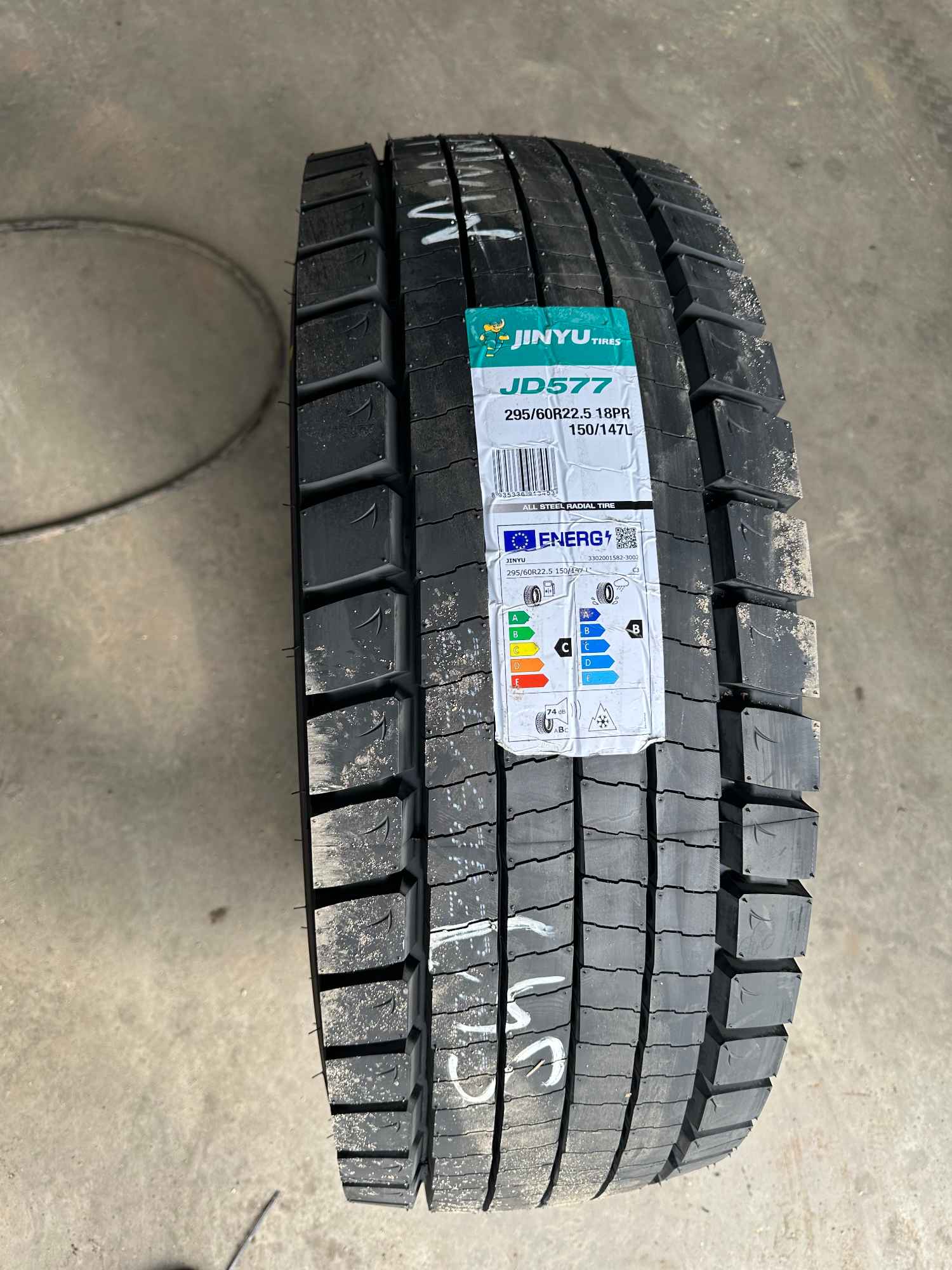 Opona JINYU 295/60 R22.5 Bytom - zdjęcie 1