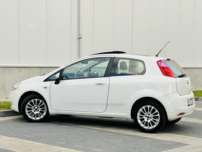 Fiat Grande Punto 1.4 Benz. 95 KM Zadbany Mikołów - zdjęcie 9