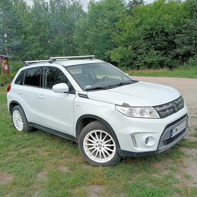 Suzuki Vitara niski przebieg Fabryczna - zdjęcie 3