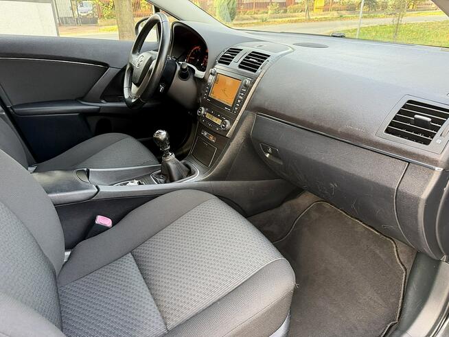 Toyota Avensis Panorama Navi Climatronic Gwarancja Kutno - zdjęcie 12