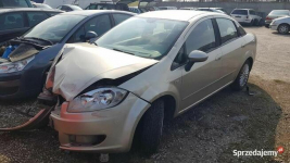 Fiat Linea 1.4 benzyna 77 KM 2008 r. klimatyzacja części Namysłów - zdjęcie 2