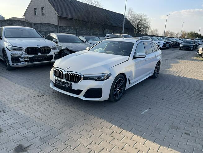 BMW 520 Mpakiet XDrive mHEV Skóra Kamera Pamięć Panorama HAK 190KM Gliwice - zdjęcie 3